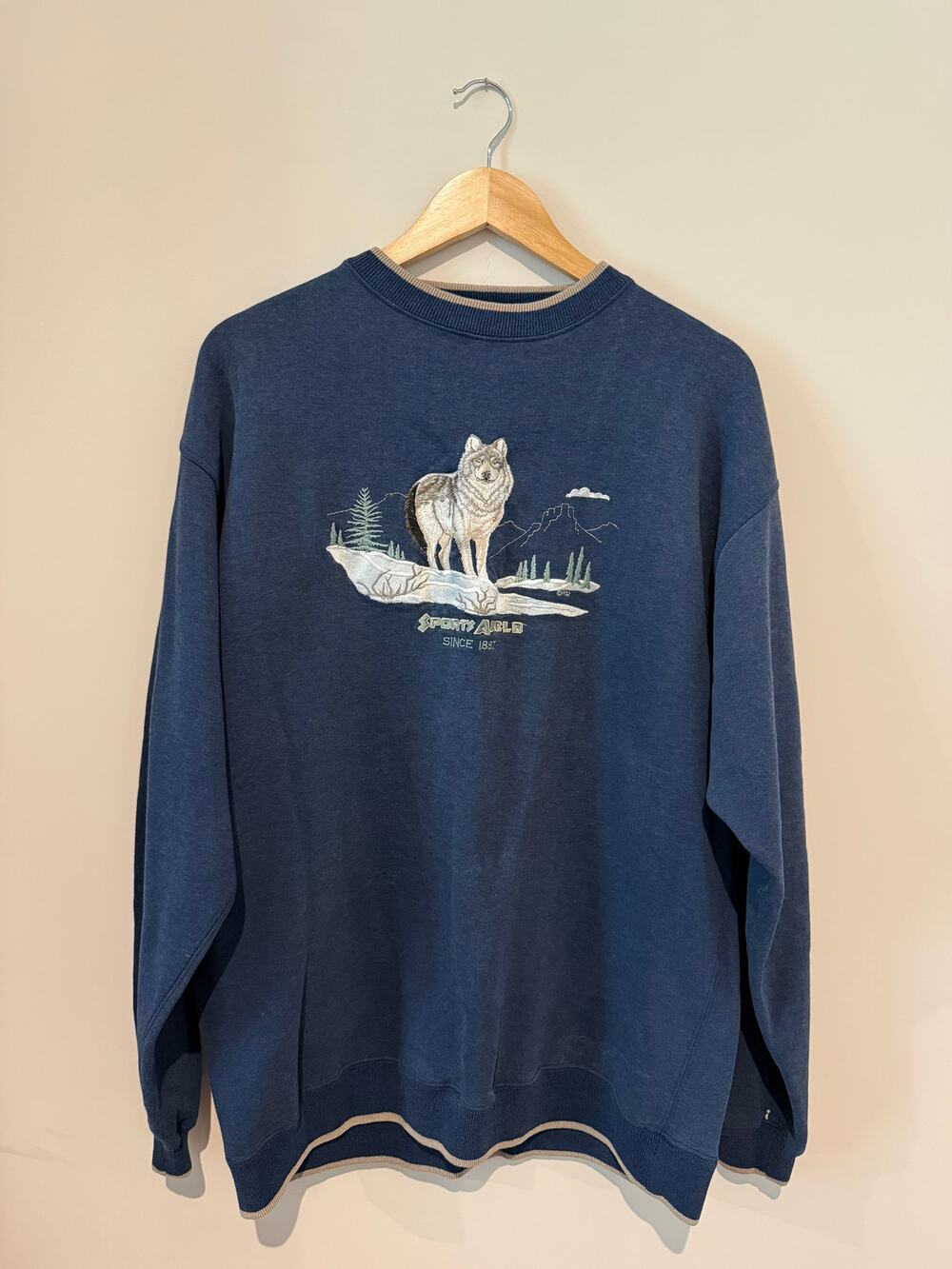 Vintage 90s Sports Afield Navy Timber Wolf Embroidered Crewneck Sweatshirt L